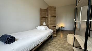 House | 2 bedrooms, iron/ironing board