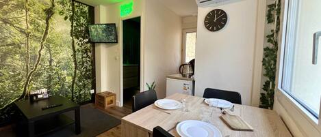 Rumah | Tempat makan