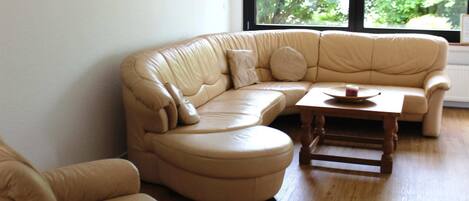 Apartment | Living room
