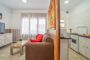 Apartment | Private kitchen