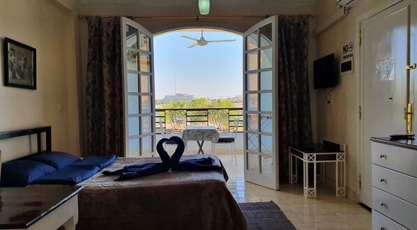 1 chambre, Wi-Fi, draps fournis