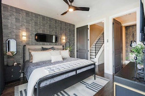 4 bedrooms, iron/ironing board, travel cot, WiFi