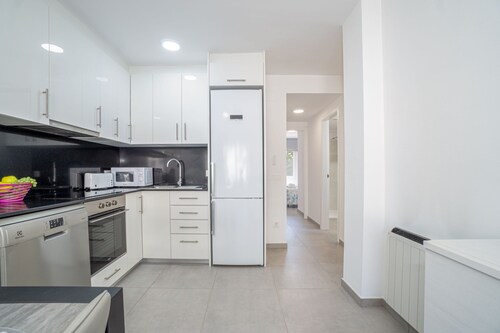 Apartment in Empuriabrava Near Sandy Beach