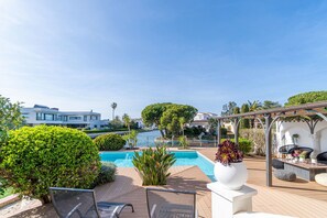 Villa | Kolam renang | Kolam renang tertutup, kolam renang terbuka 