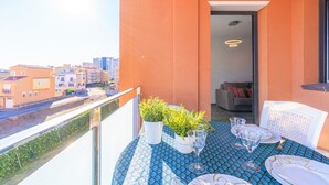Unclassified image, 5 of 23, button - Apartment in Empuriabrava Near Sandy Beach (Castello d'Empuries)