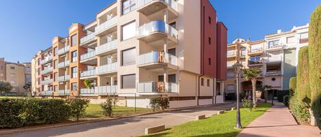 Apartment | Exterior