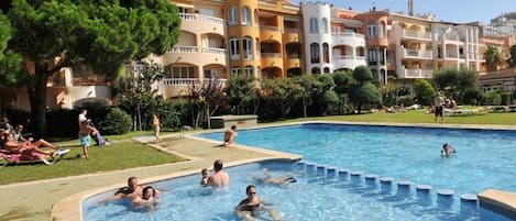 Appartement | Piscine | Piscine extérieure