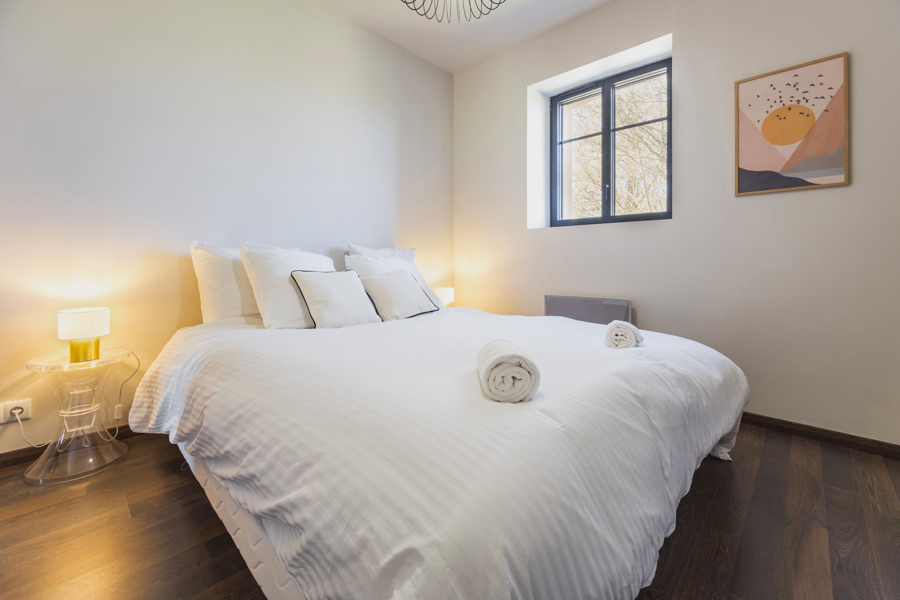 7 chambres, lit parapluie, Wi-Fi, draps fournis