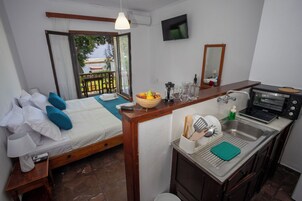 Sistema de insonorización, tabla de planchar con plancha y wifi gratis 