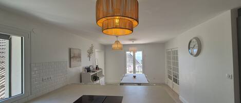 Microones, forn, placa de cuina i rentaplats