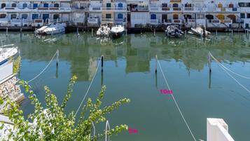 Biệt thự | Quang cảnh nhìn từ nơi lưu trú