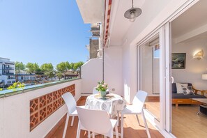Villa | Outdoor dining