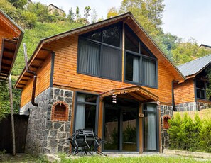 Familienbungalow, Flussblick | Außenbereich