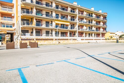 Apartment in Empuriabrava by the Beach