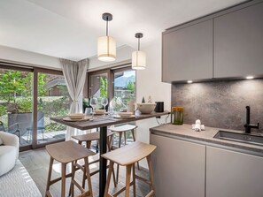 Interior - Courchevel Le Praz: Apartment 4 pers, Wifi, Parking (La Tania)