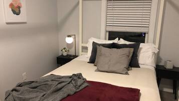 2 camere, una scrivania, ferro/asse da stiro, Wi-Fi