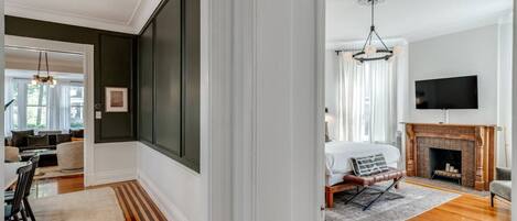 1 bedroom, desk, iron/ironing board, WiFi