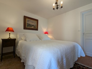 2 chambres, Wi-Fi gratuit, draps fournis