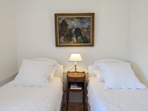 2 chambres, Wi-Fi gratuit, draps fournis