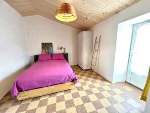 1 chambre, accès au Wi-Fi (inclus)