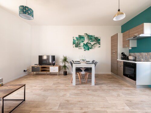 Apartment in Le Mans Near City Center