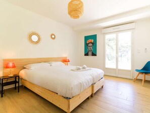 3 chambres, Wi-Fi gratuit, draps fournis