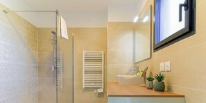 Haartrockner, Handtücher