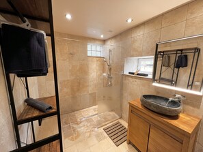 House | Bathroom | Hair dryer - Loft in Sarthe With Garden Retreat (Thorigne-sur-Due)