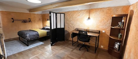 Maison | 2 chambres, fer et planche Ă repasser