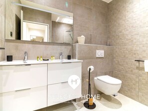 Haartrockner, Handtücher