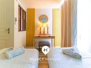 2 bedrooms, free WiFi, bed sheets - 3-Bedroom Apartment in Lavandou, Pets Allowed 6 Pax (Le Lavandou)