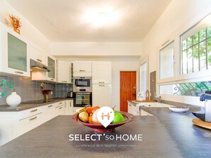 Køleskab, mikrobølgeovn, ovn, opvaskemaskine