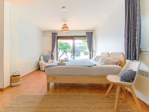 5 chambres, Wi-Fi gratuit, draps fournis