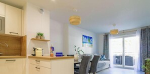 Interior - T2 Apartment in Lavandou with Terrace & Pool (Le Lavandou)