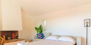 2 多间卧室、免费 WiFi、床单