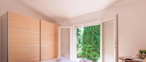 2 chambres, Wi-Fi gratuit, draps fournis