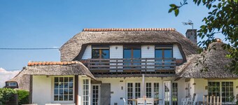 Villa near center and beach, pets allowed, parking available