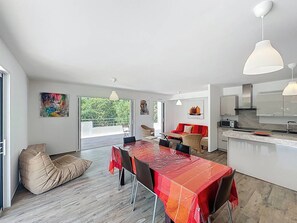 Interior - Luxury apartment with spacious terrace - Near Lecques beach (Saint-Cyr-sur-Mer)