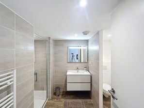 Hair dryer - Luxury apartment with spacious terrace - Near Lecques beach (Saint-Cyr-sur-Mer)
