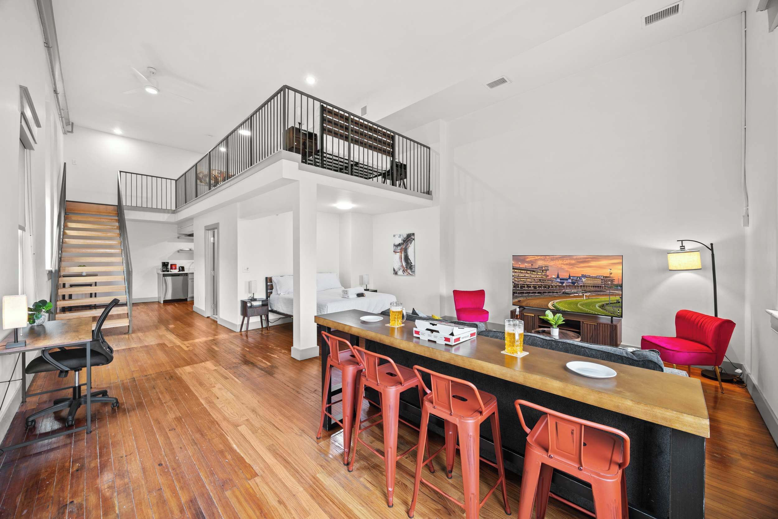 2 soverom, strykejern/-brett, wi-fi og sengetøy