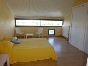 3 bedrooms