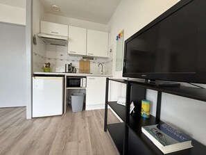 Kühlschrank, Mikrowelle