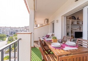 Apartment | Speisen im Freien