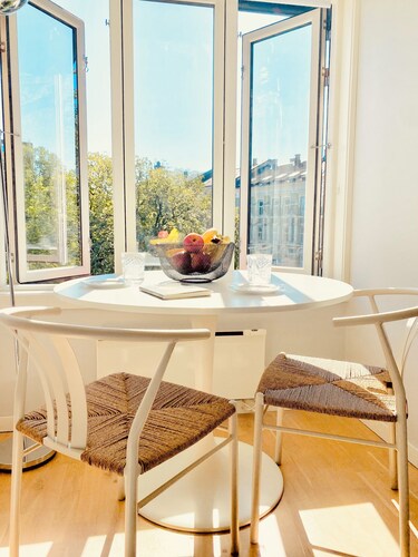 Refined and Ultra-Central Apartment.