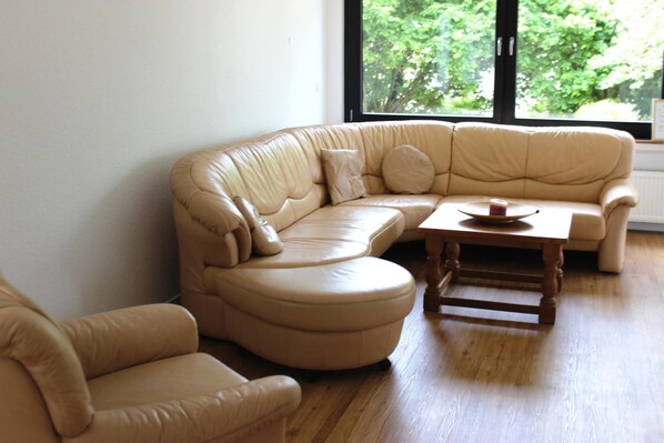 Apartment | Living room