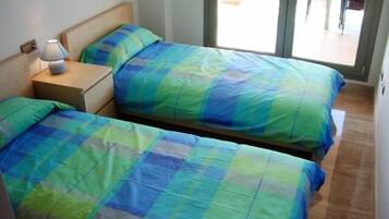 Appartement, 3 chambres, accessible aux personnes à mobilité réduite, balcon | 3 chambres