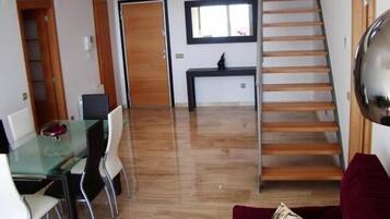 Apartment, 3 Bedrooms, Accessible, Balcony | Living room