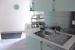 Apartment, 2 Bedrooms, Smoking, Balcony | Interior