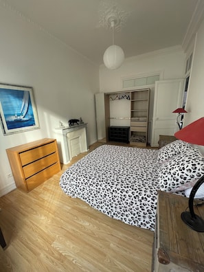 2 slaapkamers, gratis wifi, beddengoed