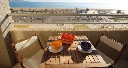 Studio in Empuriabrava With Sea Views